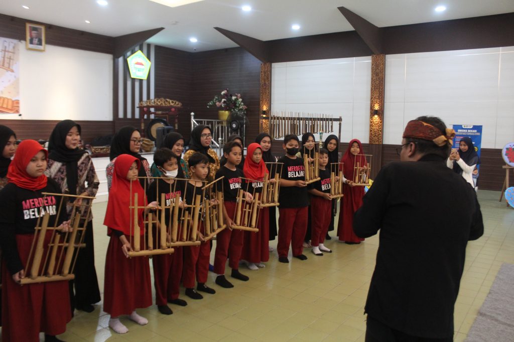 IMG_8221 IMG_8221