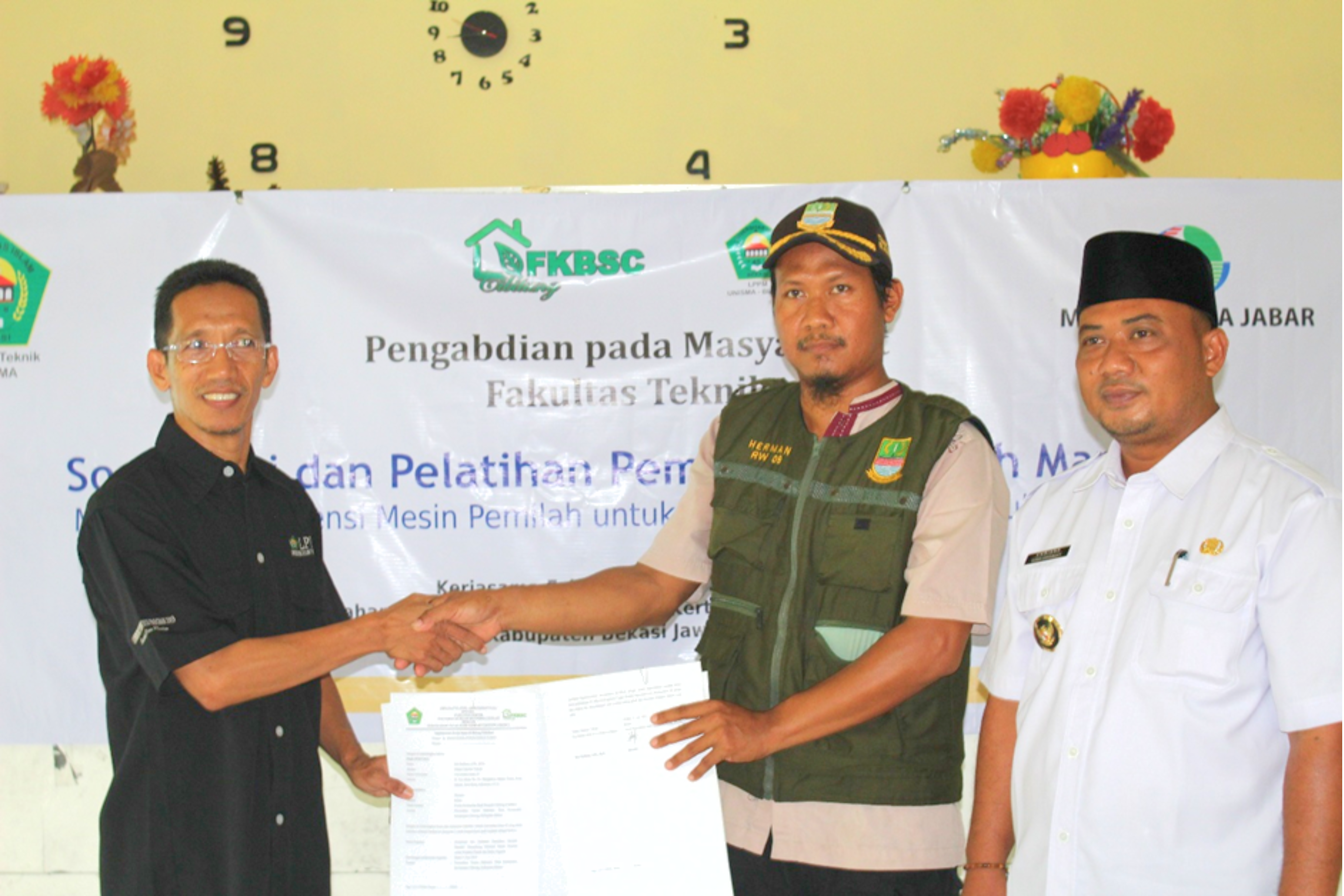 fakultas teknik ciptakan inovasi mesin pemilah sampah kertamukti 2025 universitas kampus bekasi unisma islam 45 (4)
