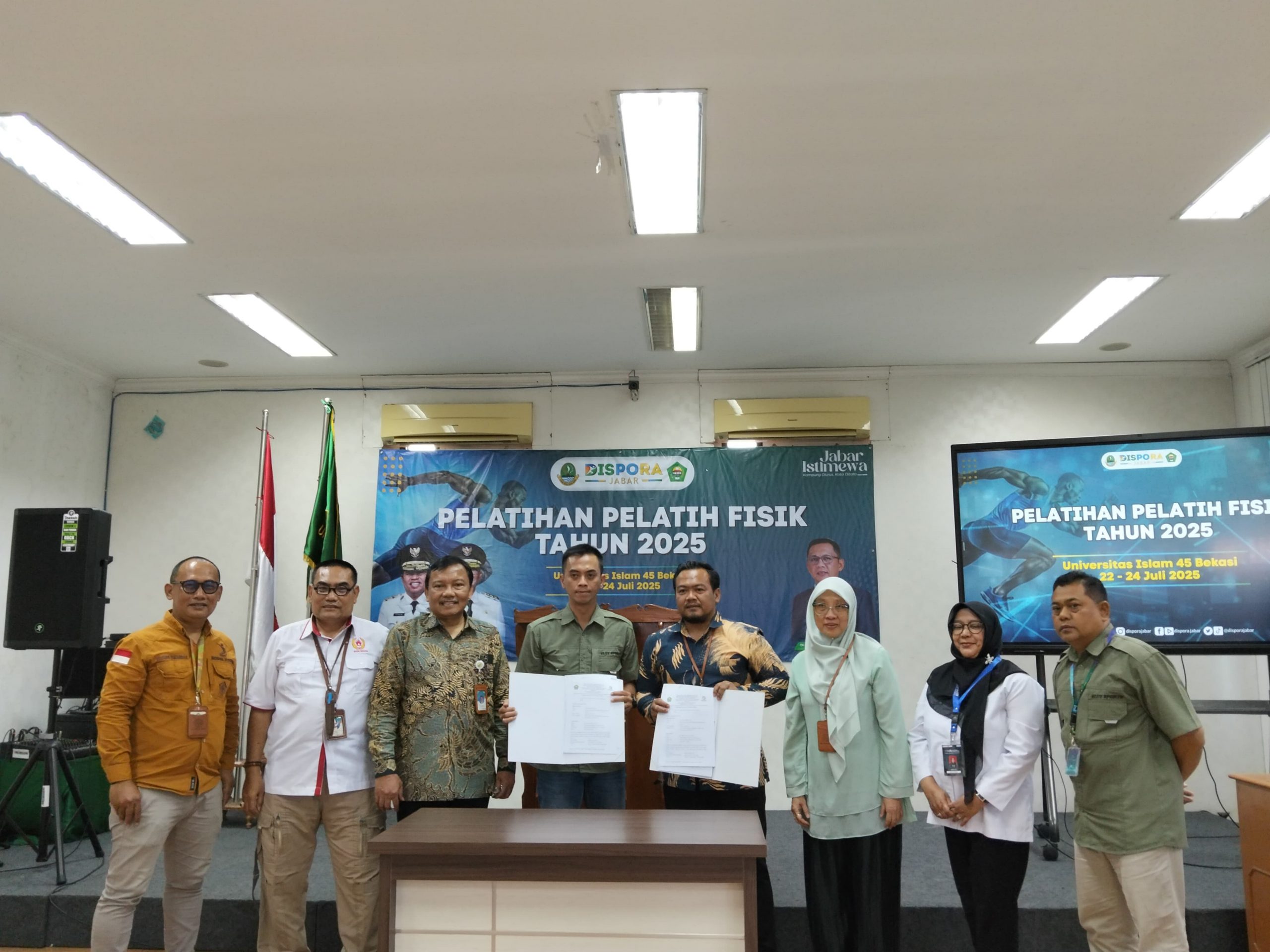 UNISMA Bekasi dan Dispora Jabar Resmi Buka Pelatihan Pelatih Fisik 2025 Tingkatkan Kompetensi di Kampus Bekasi (2) UNISMA Bekasi dan Dispora Jabar Resmi Buka Pelatihan Pelatih Fisik 2025 Tingkatkan Kompetensi di Kampus Bekasi (2)