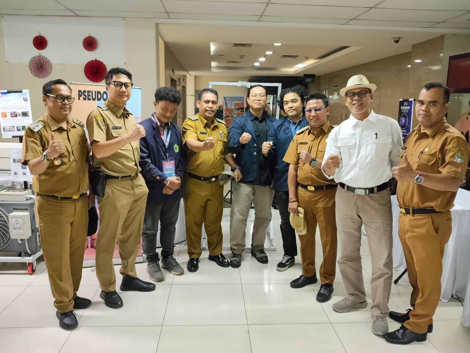 Mahasiswa Teknik Elektro UNISMA Bekasi Tampil di Lomba TTG Kota Bekasi 2025, Dapat Apresiasi Pejabat Daerah (1) Mahasiswa Teknik Elektro UNISMA Bekasi Tampil di Lomba TTG Kota Bekasi 2025, Dapat Apresiasi Pejabat Daerah (1)
