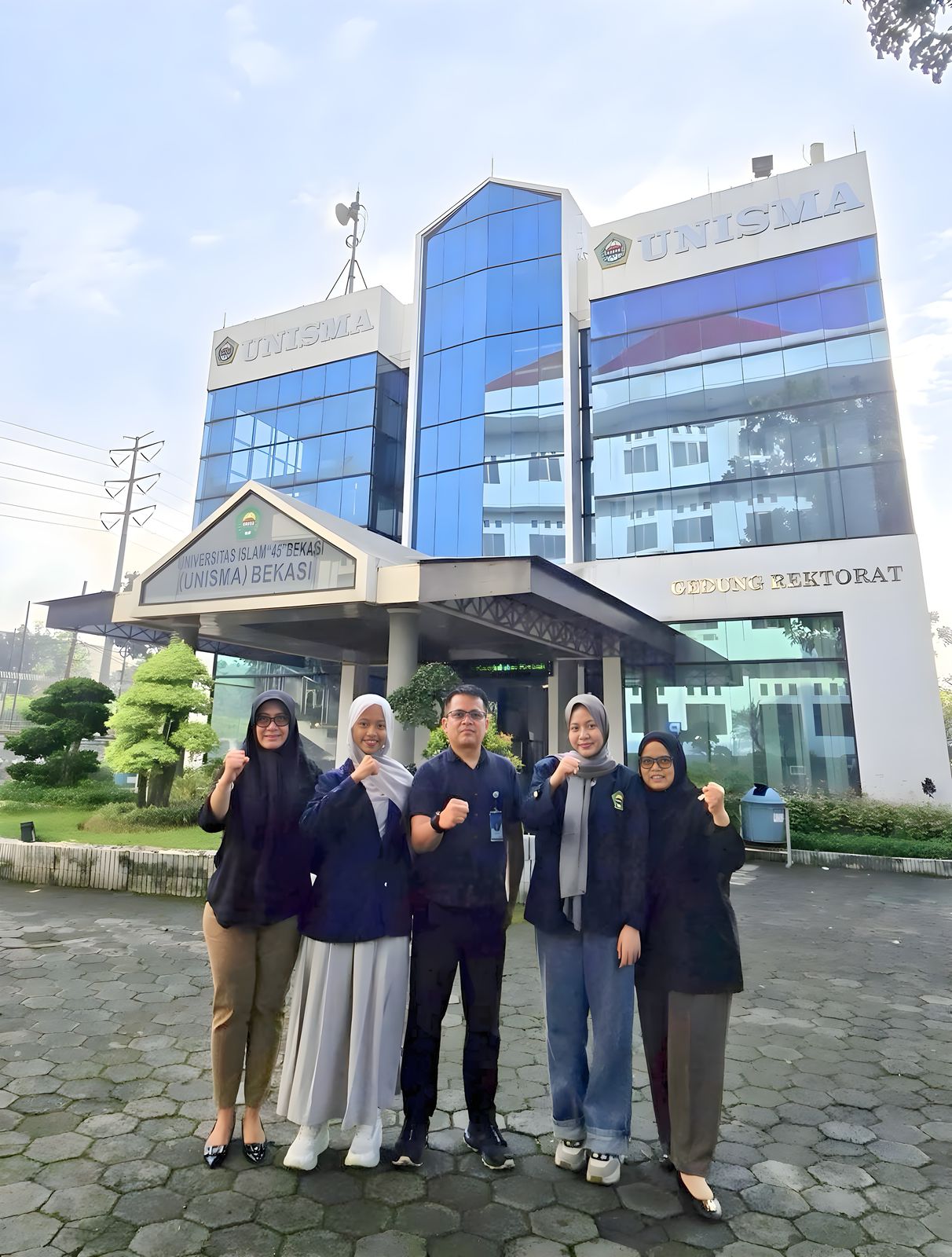 Dua mahasiswa Universitas Islam 45 Universitas Muhammadiyah Indonesia resmi berangkat mengikuti Ahmad Dahlan International Youth Camp (ADIYC) 2025 di Yogyakarta