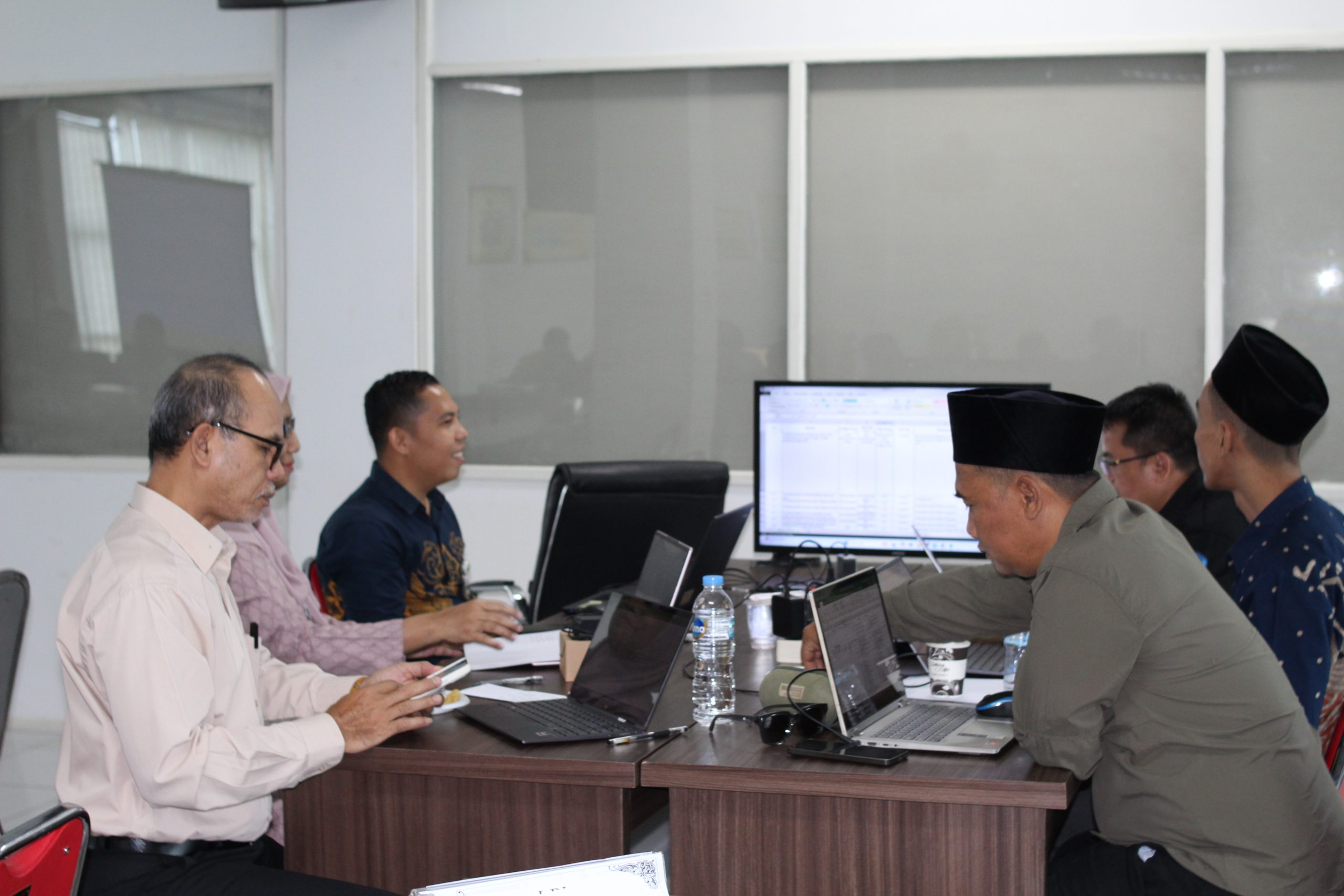 UNISMA BekasiUM.ID Bersama Majlis Dikti Litbang PP Muhammadiyah Gelar Workshop Penyusunan Renstra dan Kurikulum OBE Sesuai Permen 39 Tahun 2025 (12)ff UNISMA BekasiUM.ID Bersama Majlis Dikti Litbang PP Muhammadiyah Gelar Workshop Penyusunan Renstra dan Kurikulum OBE Sesuai Permen 39 Tahun 2025 (12)ff