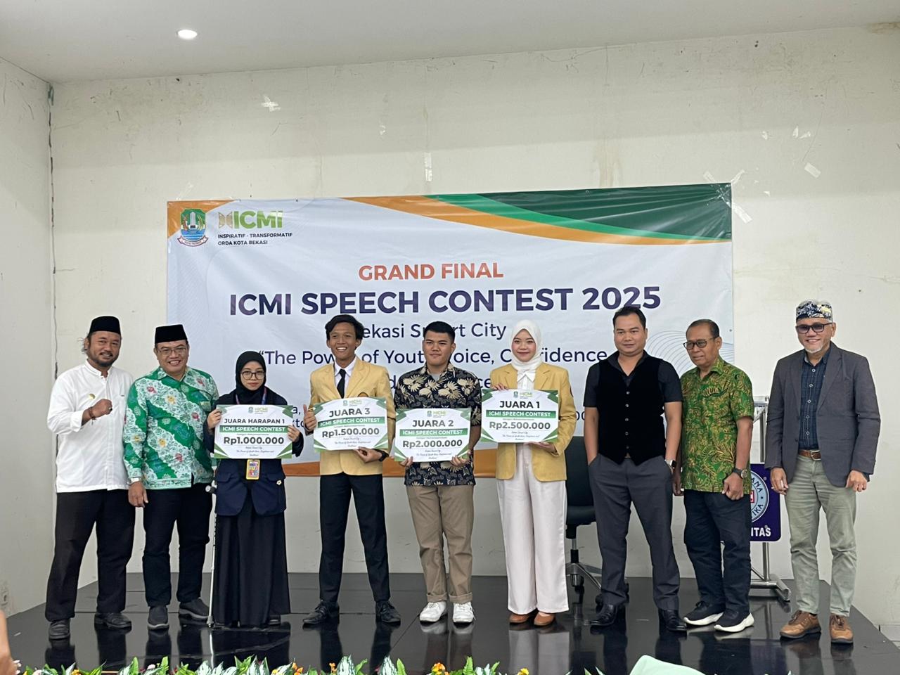 Yasmin Fatimah Farid, Mahasiswi Agribisnis UNISMA Bekasi Raih Juara Harapan 1 di ICMI Speech Contest 2025 (1) Yasmin Fatimah Farid, Mahasiswi Agribisnis UNISMA Bekasi Raih Juara Harapan 1 di ICMI Speech Contest 2025 (1)