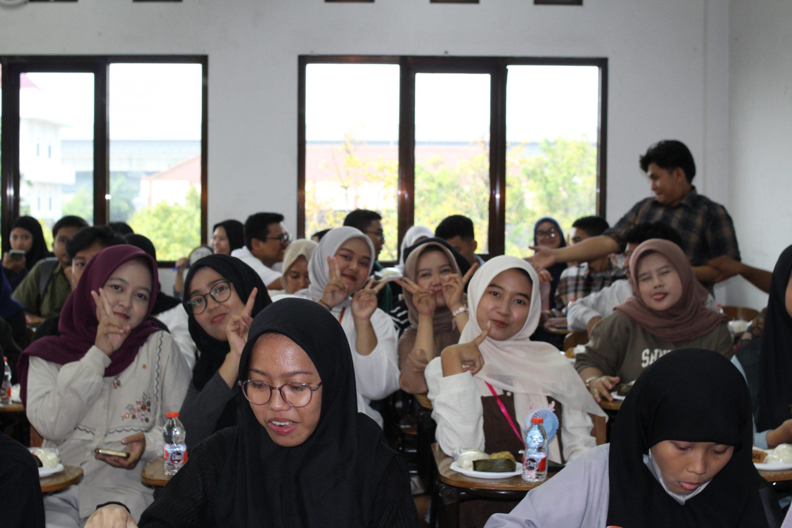 kuliah kampus universitas islam 45 unisma bekasi ilmu komunikasi fakultas komunikasi sastra dan bahasa (9) kuliah kampus universitas islam 45 unisma bekasi ilmu komunikasi fakultas komunikasi sastra dan bahasa (9)