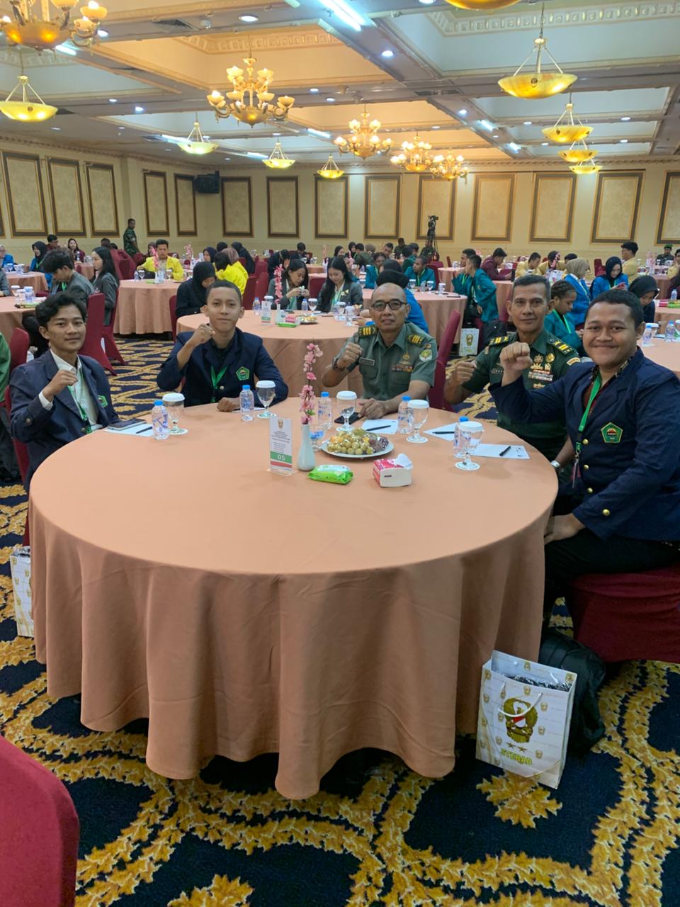 Mahasiswa UNISMA Bekasi Ikuti Giat Pembinaan Pangdam Jaya 2025 (2) Mahasiswa UNISMA Bekasi Ikuti Giat Pembinaan Pangdam Jaya 2025 (2)