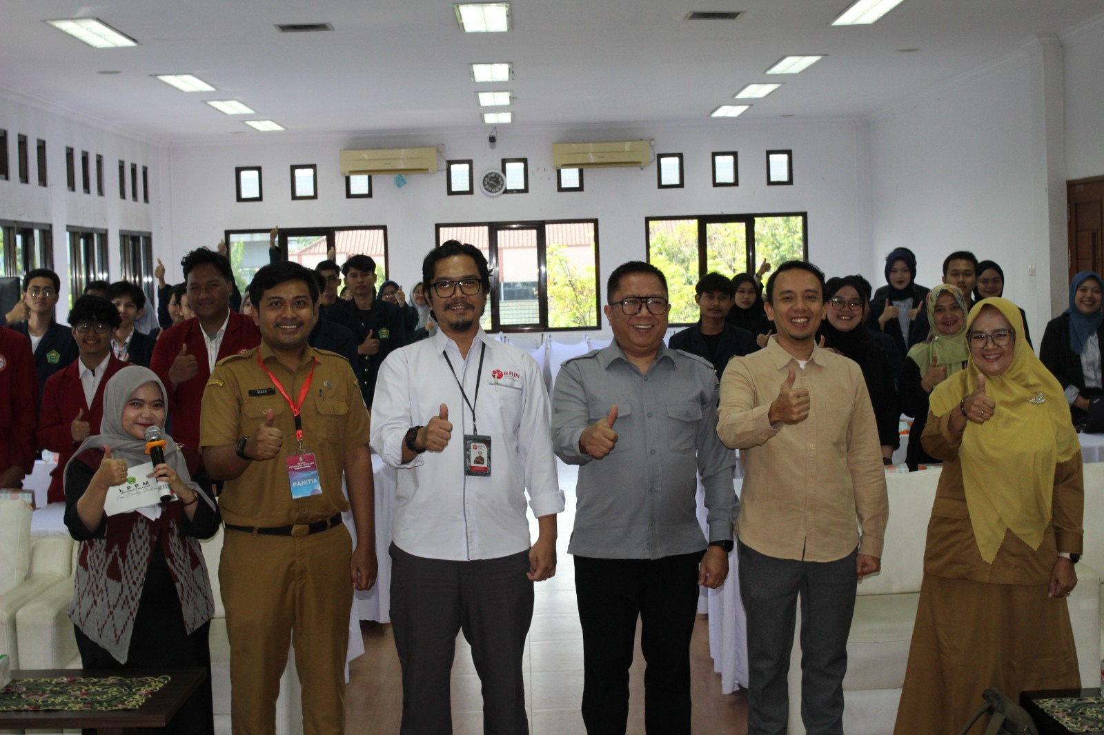 Desain tanpa judul Desain tanpa judul