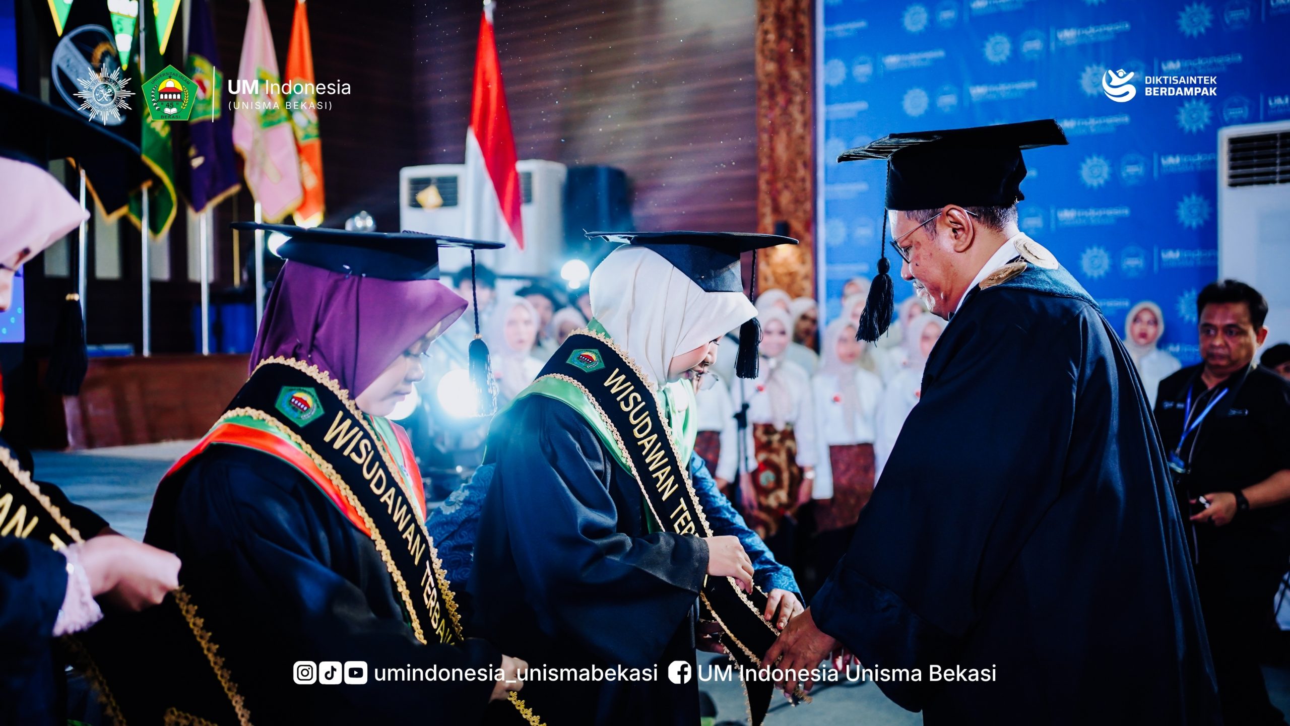 kolase wisuda 47 (10) kolase wisuda 47 (10)