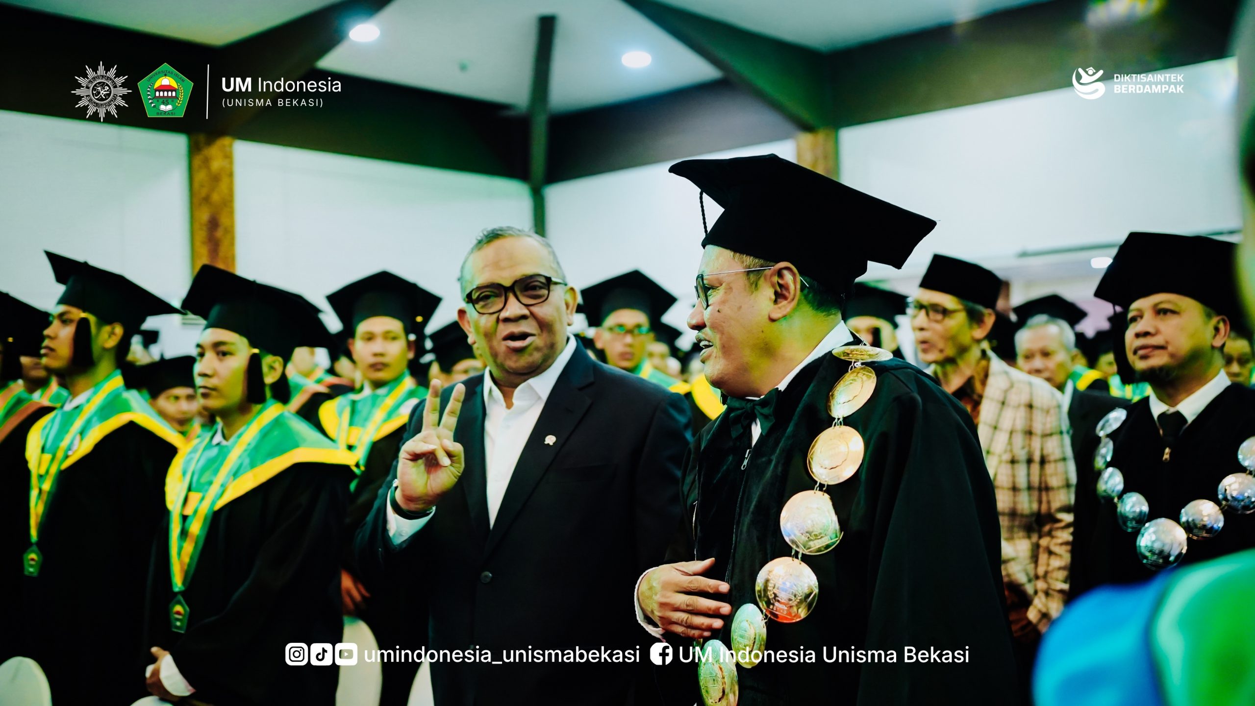 kolase wisuda 47 (6) kolase wisuda 47 (6)
